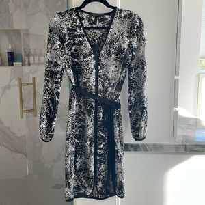 BcbgMaxazria Tie Dress xs